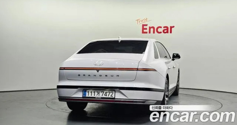 Hyundai Grandeur 