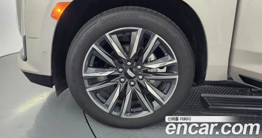 Cadillac Escalade 