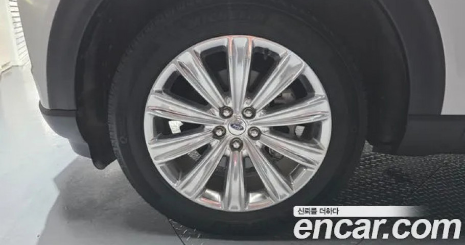 Ford Explorer 