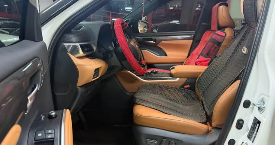 Toyota Highlander 