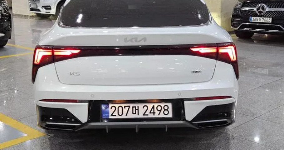 Kia K5 