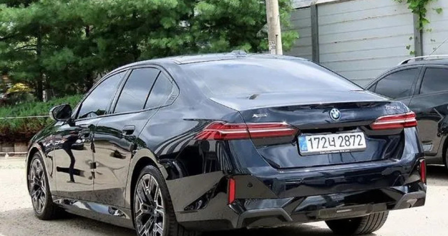 Bmw 5-Series 