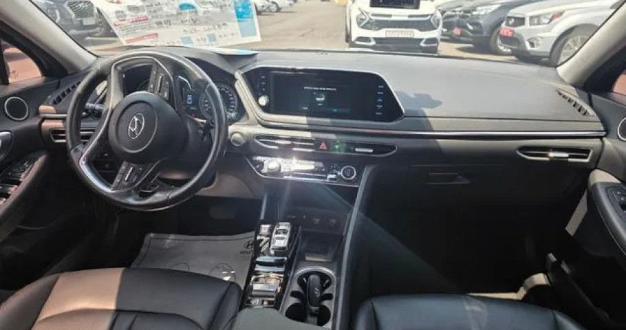Hyundai Sonata 