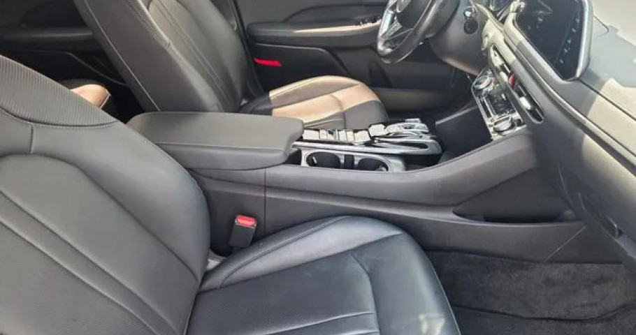 Hyundai Sonata 