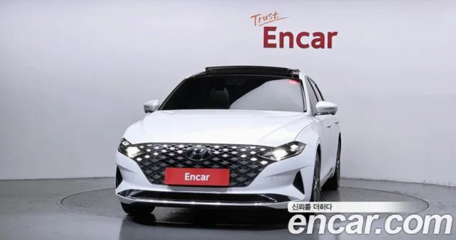 Hyundai Grandeur 