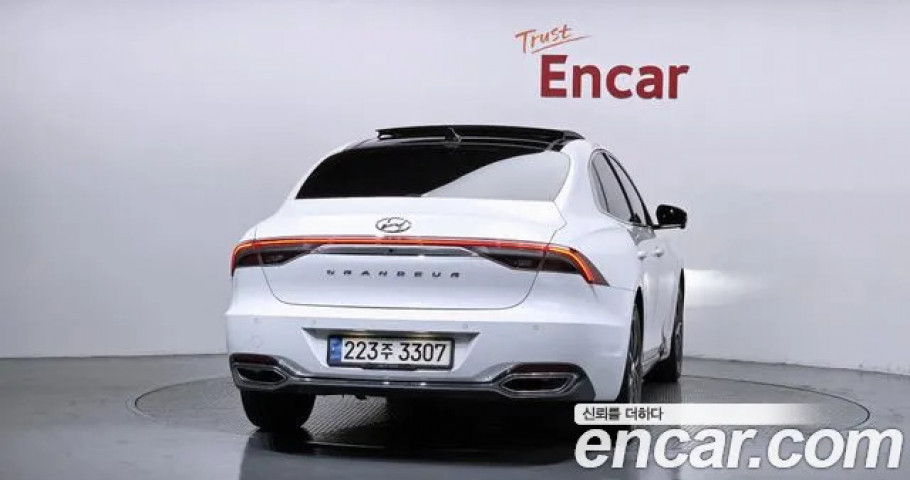 Hyundai Grandeur 