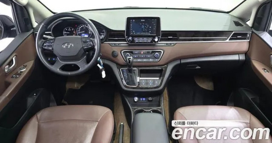 Hyundai Starex 