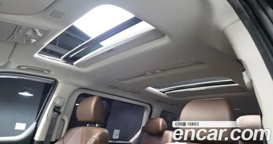 Hyundai Starex 