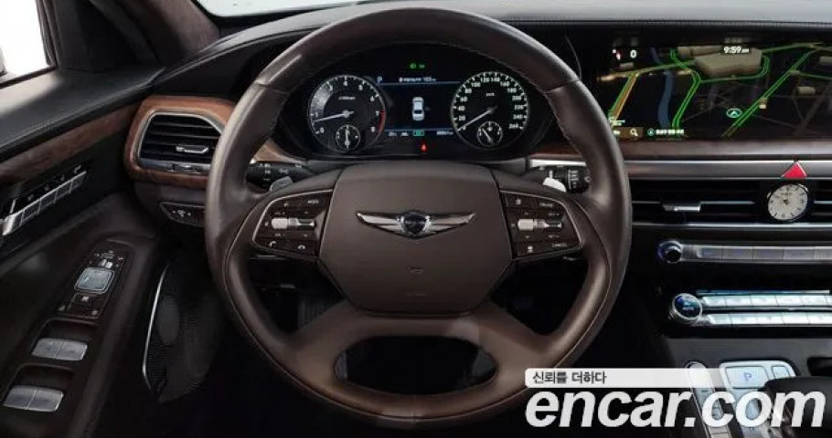 Genesis G90 