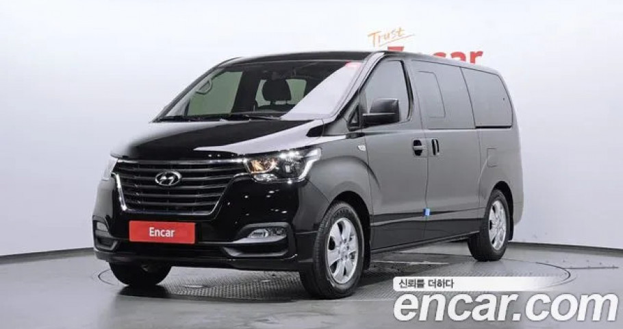 Hyundai Starex 