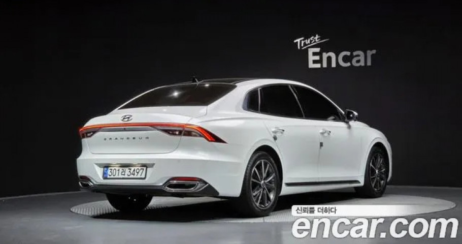 Hyundai Grandeur 