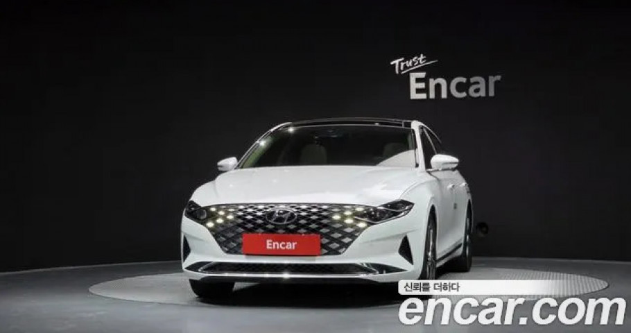 Hyundai Grandeur 