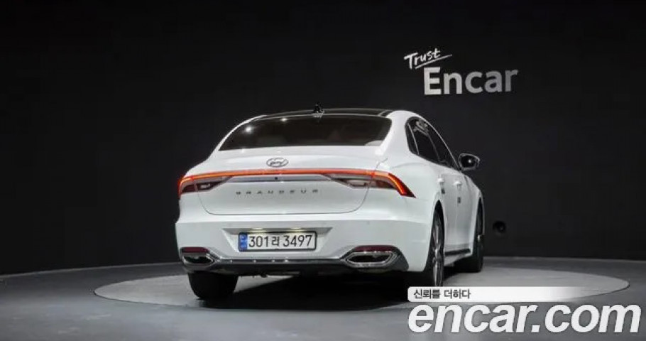 Hyundai Grandeur 