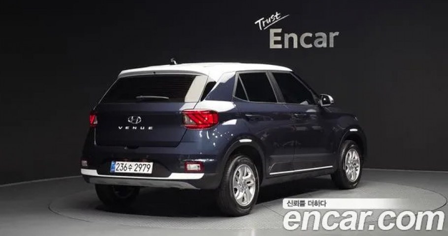 Hyundai Venue 