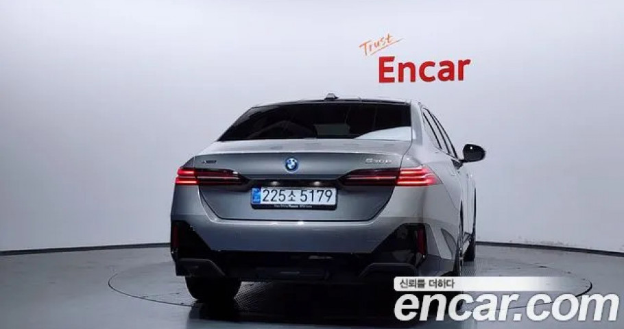 Bmw 5-Series 