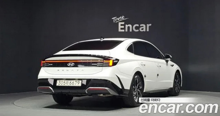 Hyundai Sonata 