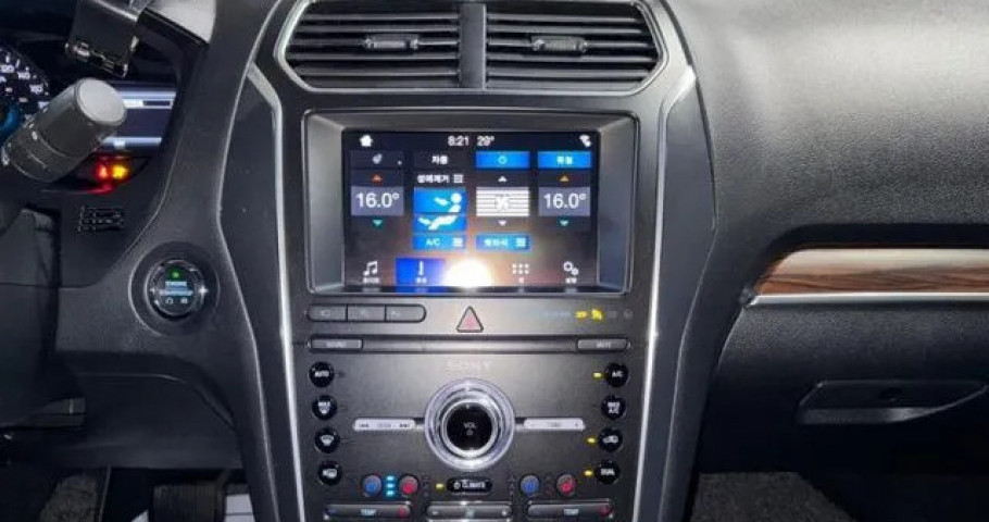 Ford Explorer 