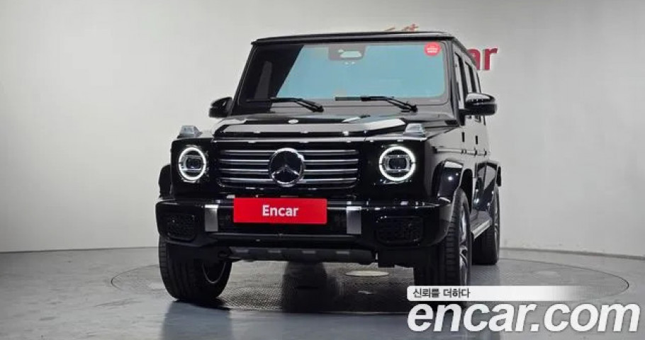 Mercedes-Benz G-Class 
