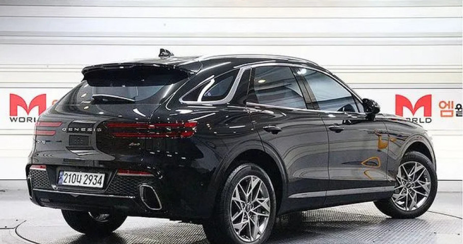 Genesis Gv70 