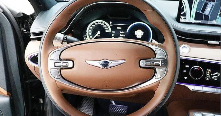 Genesis Gv70 
