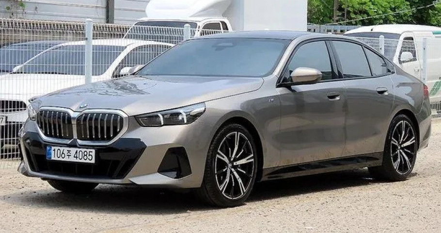 Bmw 5-Series 