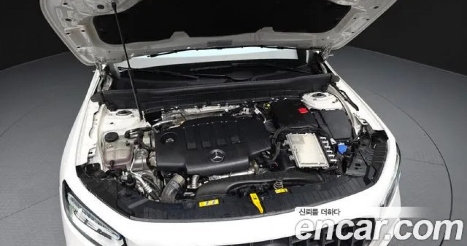 Mercedes-Benz Glb-Class 