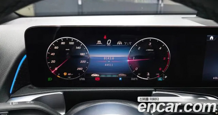 Mercedes-Benz Glb-Class 