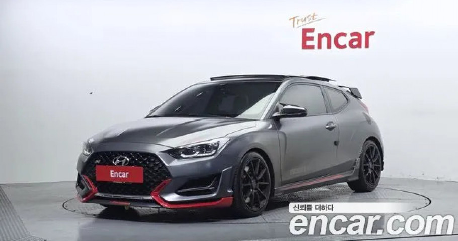 Hyundai Veloster 