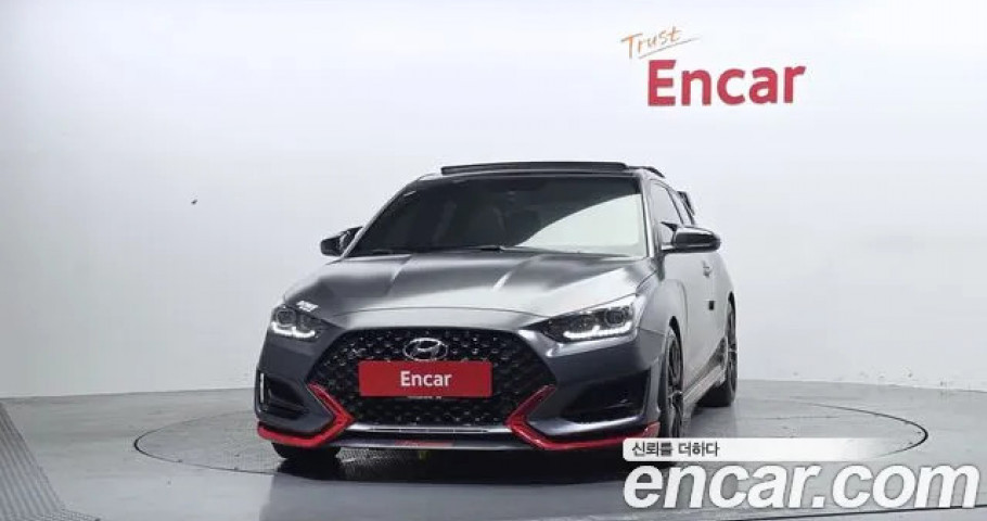 Hyundai Veloster 