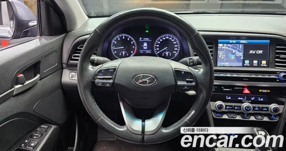 Hyundai Avante (Elantra) 