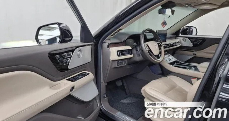 Lincoln Aviator 