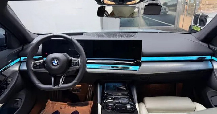Bmw 5-Series 