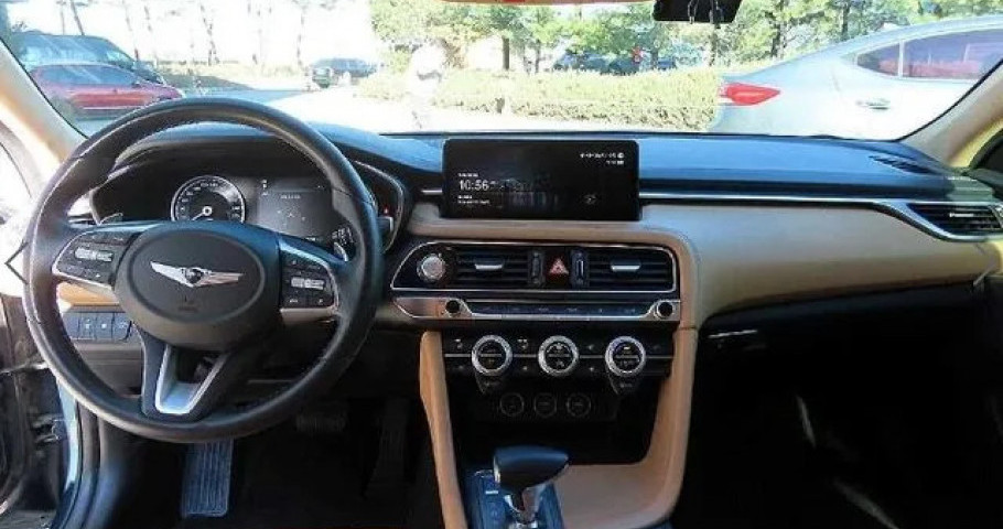 Genesis G70 