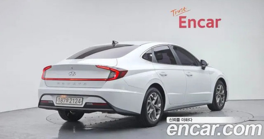 Hyundai Sonata 