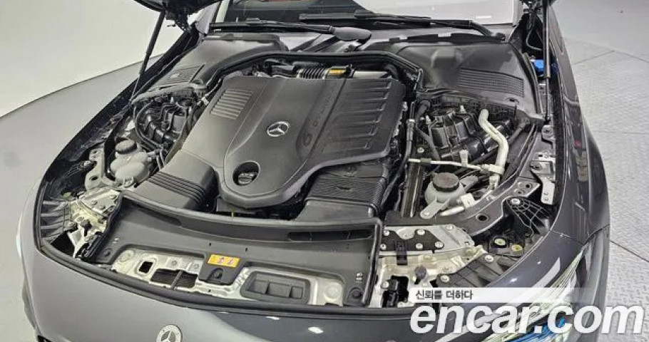 Mercedes-Benz Cle-Class 