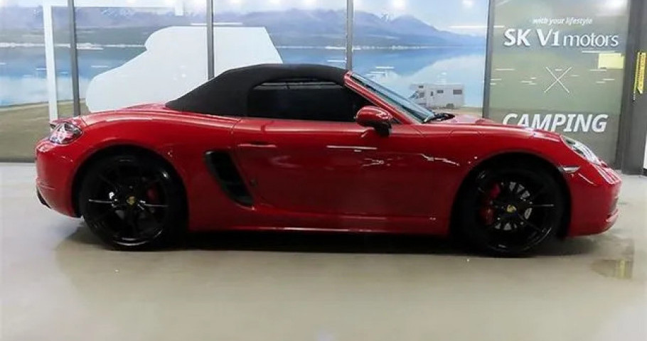 Porsche 718 