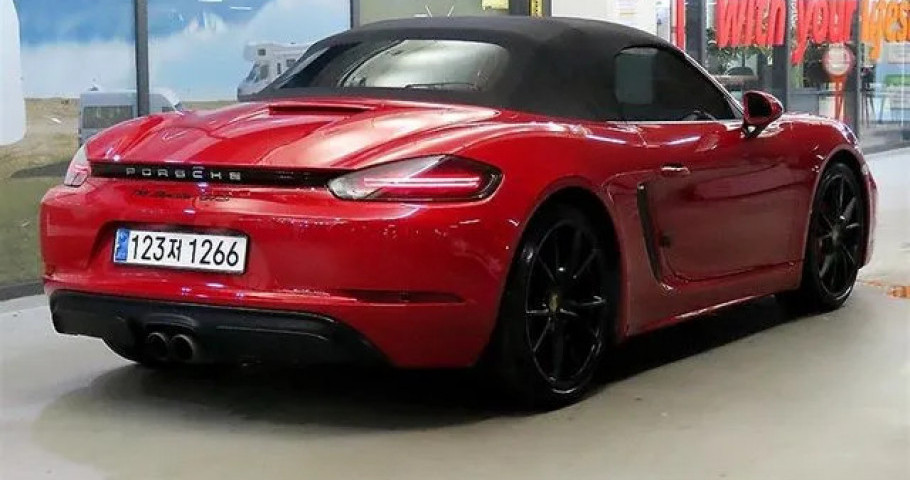 Porsche 718 