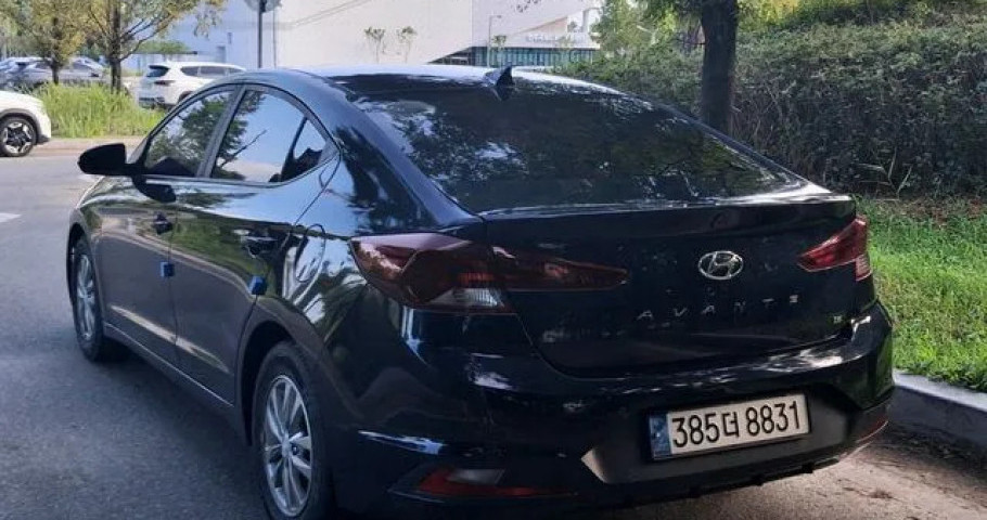 Hyundai Avante (Elantra) 