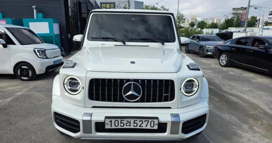 Mercedes-Benz G-Class 