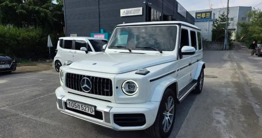Mercedes-Benz G-Class 