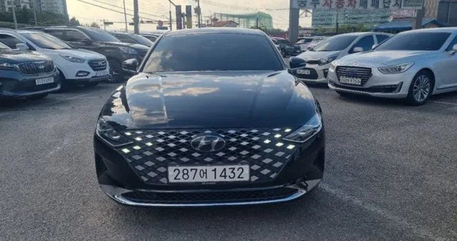 Hyundai Grandeur 