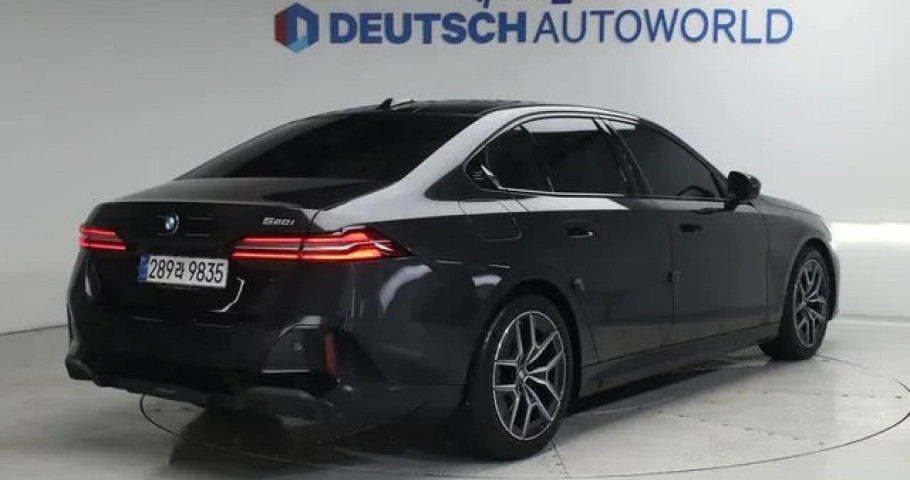 Bmw 5-Series 