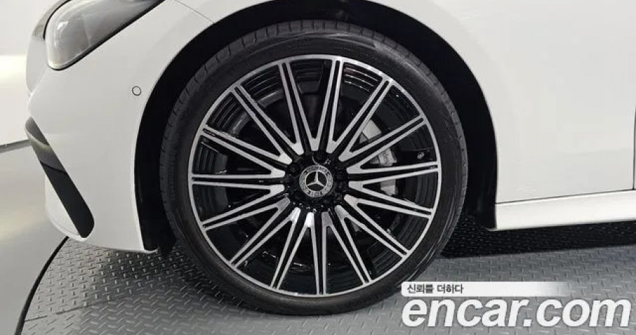 Mercedes-Benz Cle-Class 