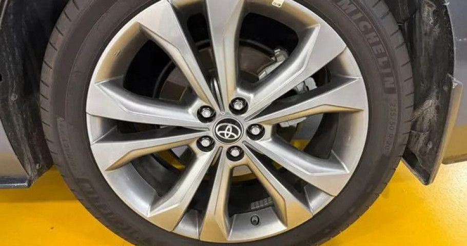 Toyota Sienna 