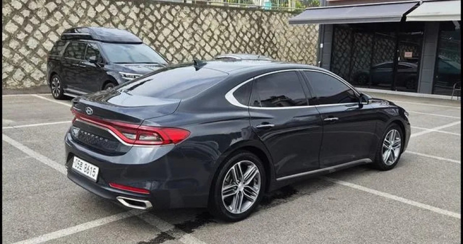 Hyundai Grandeur 