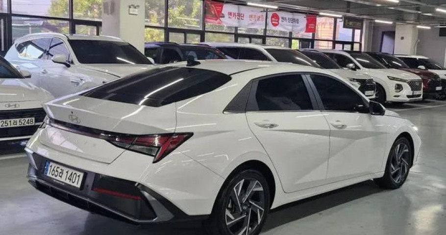 Hyundai Avante (Elantra) 