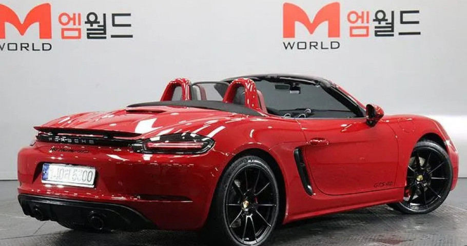 Porsche 718 