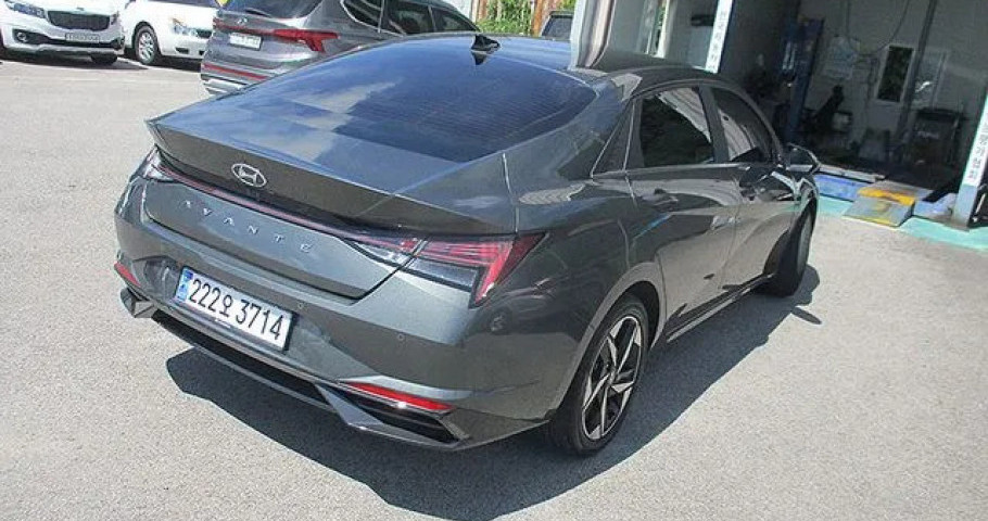 Hyundai Avante (Elantra) 