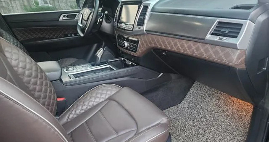 Ssangyong Rexton 