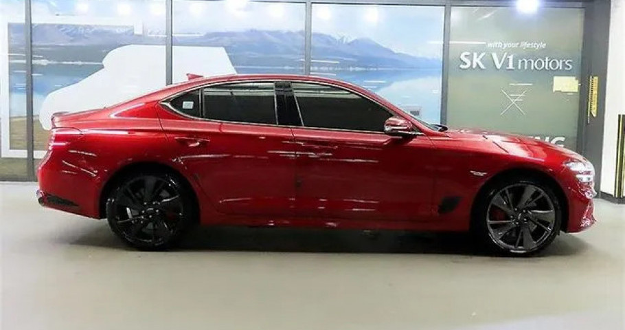 Genesis G70 
